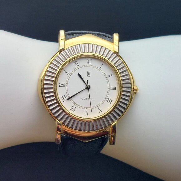 Vintage Paul Sebastian Quartz Gold & Silver Tone Watch With Genuine Leather Band - Picture 1 of 7